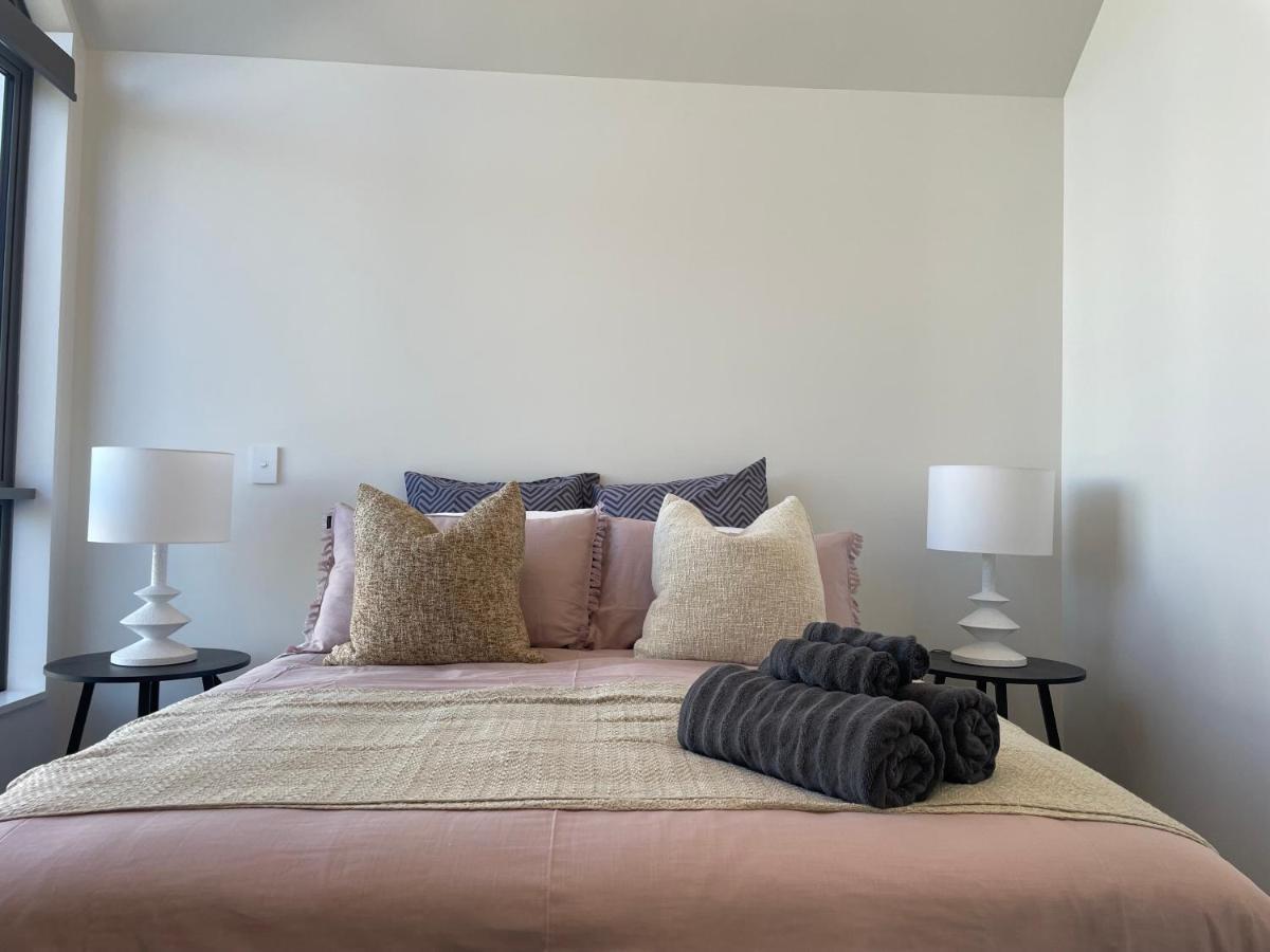 Inner City Luxury With Free Parking Κράισττσερτς Εξωτερικό φωτογραφία