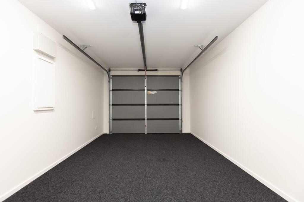 Inner City Luxury With Free Parking Κράισττσερτς Εξωτερικό φωτογραφία